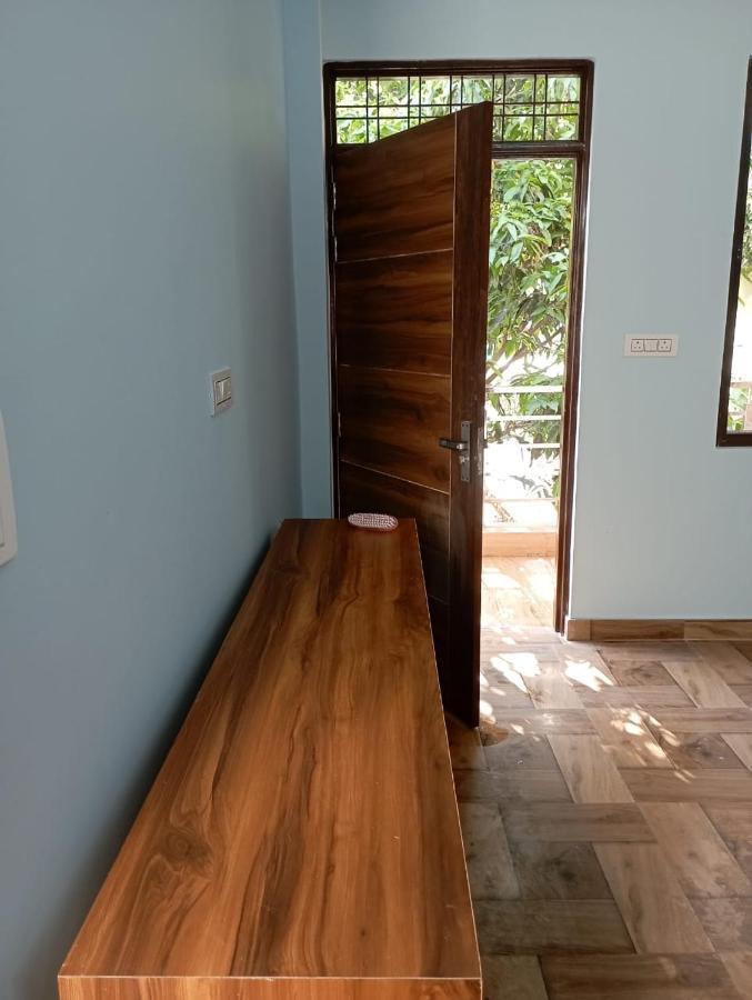 Crescent Moon Homestay Risikés Kültér fotó